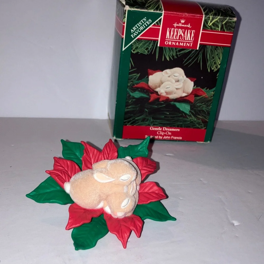 Hallmark Keepsake Ornament - Gentle Dreamers Bunnies on Poinsettia‎ 1990